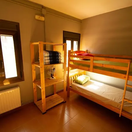 Vall D'ager Auberge de jeunesse *